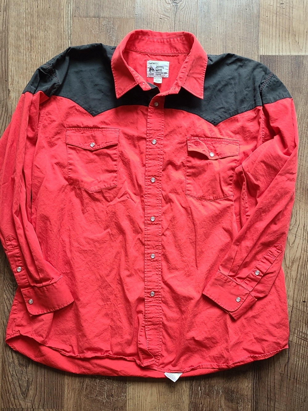 Vintage Johnny West by MWG red and pearl snap Western shirt 2XL Red & Black